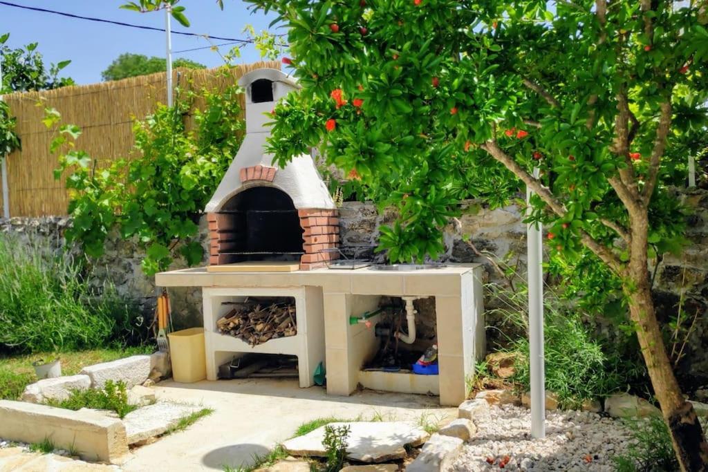 Stone House Kula Milica Villa Mala Cista Eksteriør bilde